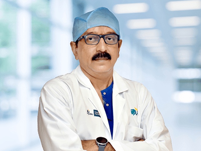 Dr. Amit Verma, Senior Consultant - Surgical Oncology, Apollo Cancer Centres, Bilaspur