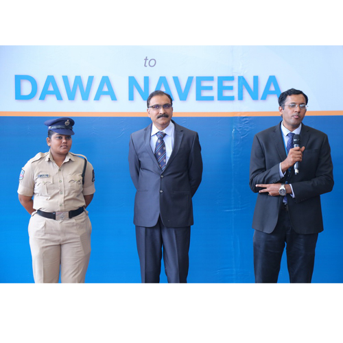 Dr Sangita Reddy lauds police constable Dawa Naveena for her exemplary deed of saving a precious life with CPR!